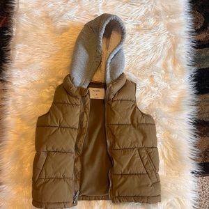 Toddler old Navy unisex vest size 4T in excellent condition
